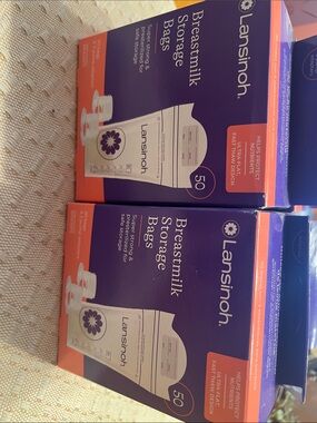 Lansinoh Purple and Orange Breastmilk Storage 4 boxes 50 Bags Boxes